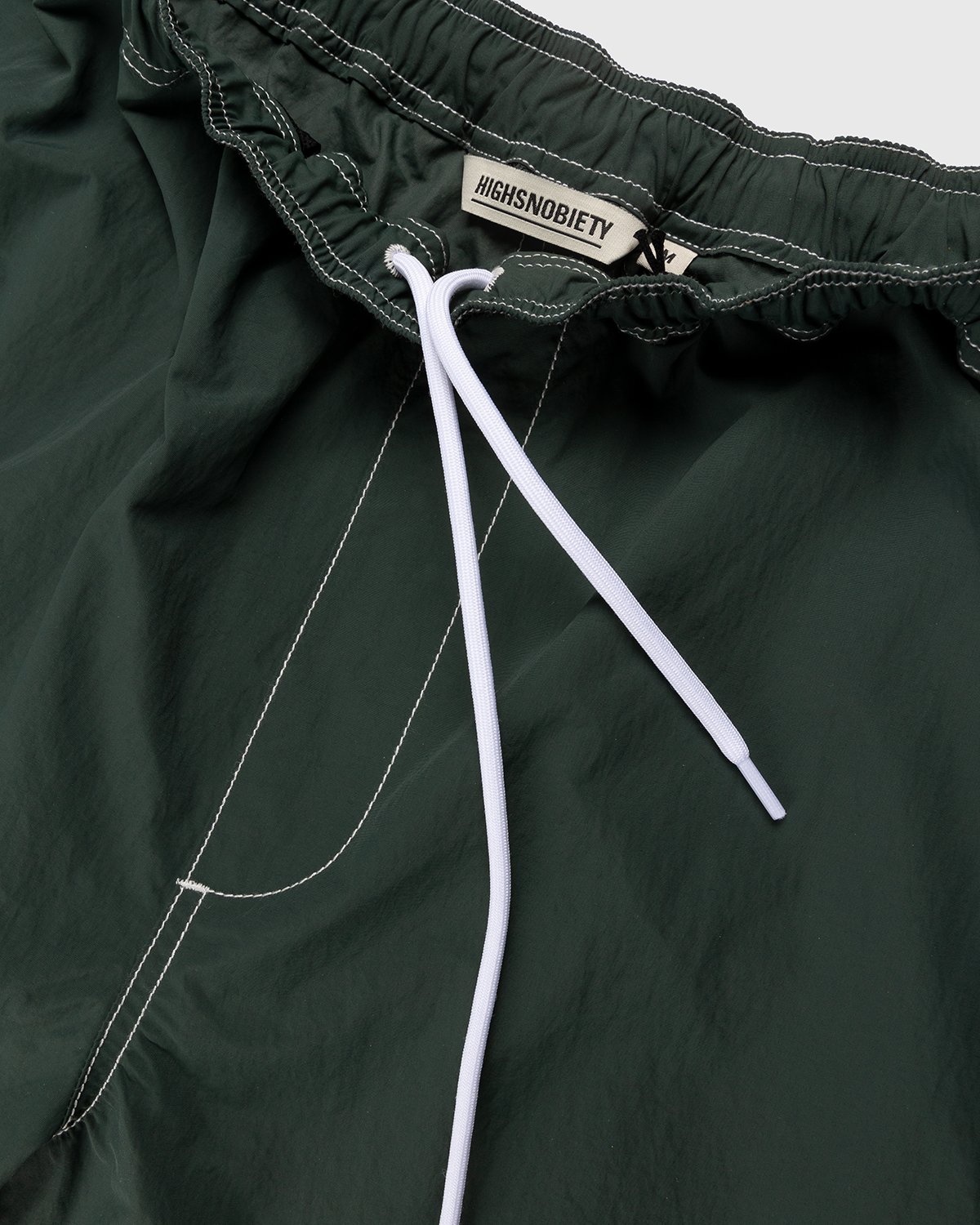 Highsnobiety – Contrast Brushed Nylon Elastic Pants Green - Pants - Green - Image 4