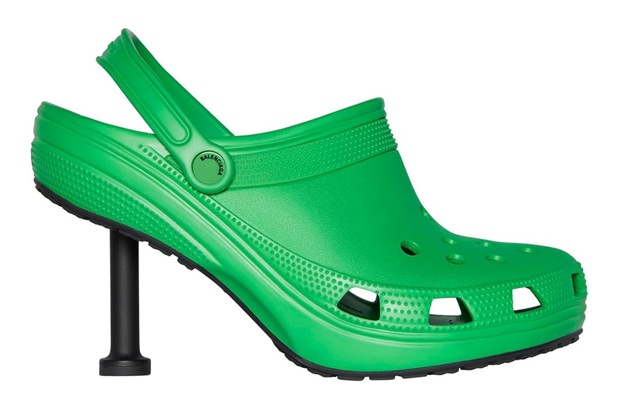 Total 37+ imagen crocs balenciaga heels