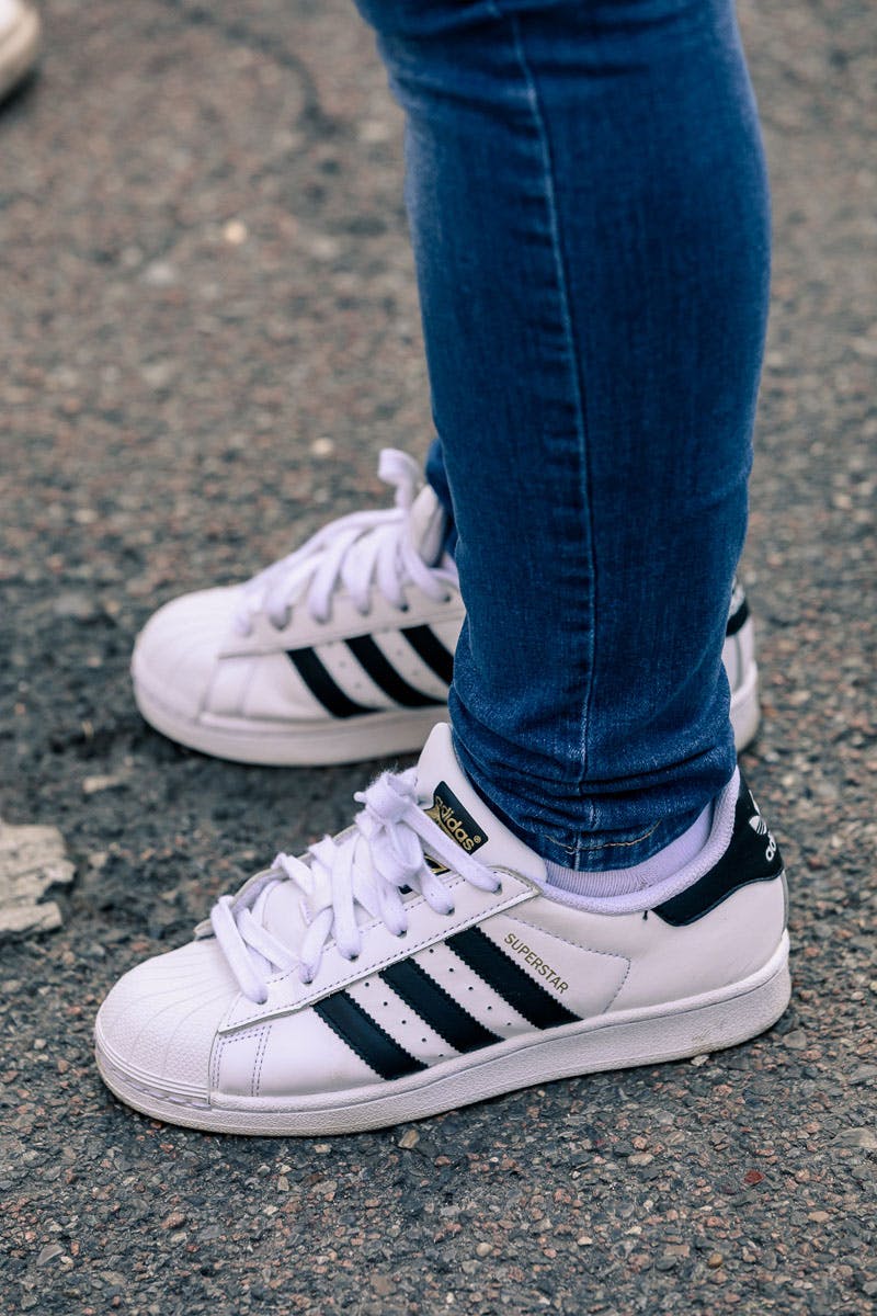 milan-fw20-sneaker-streetstyle-04