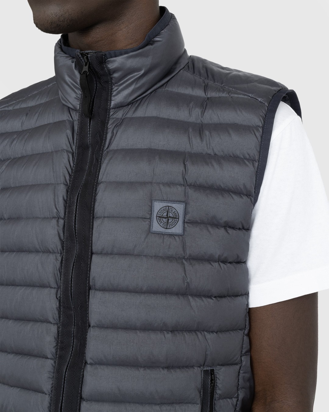 Stone Island – Recycled Nylon Down Vest Lead Grey - Outerwear - Grey - Image 4