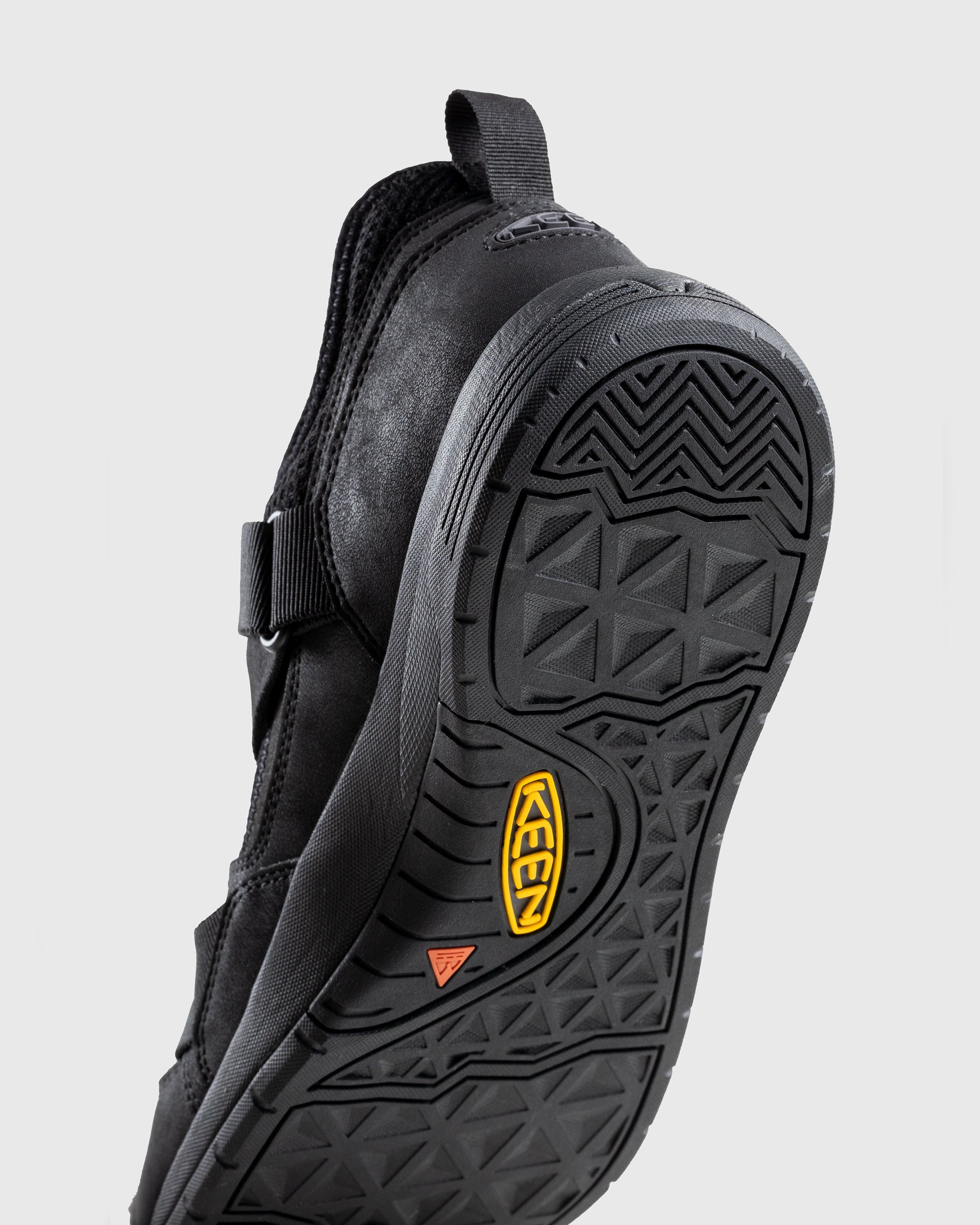 Keen – Zerraport Trail Triple Black - Sandals - Black - Image 6