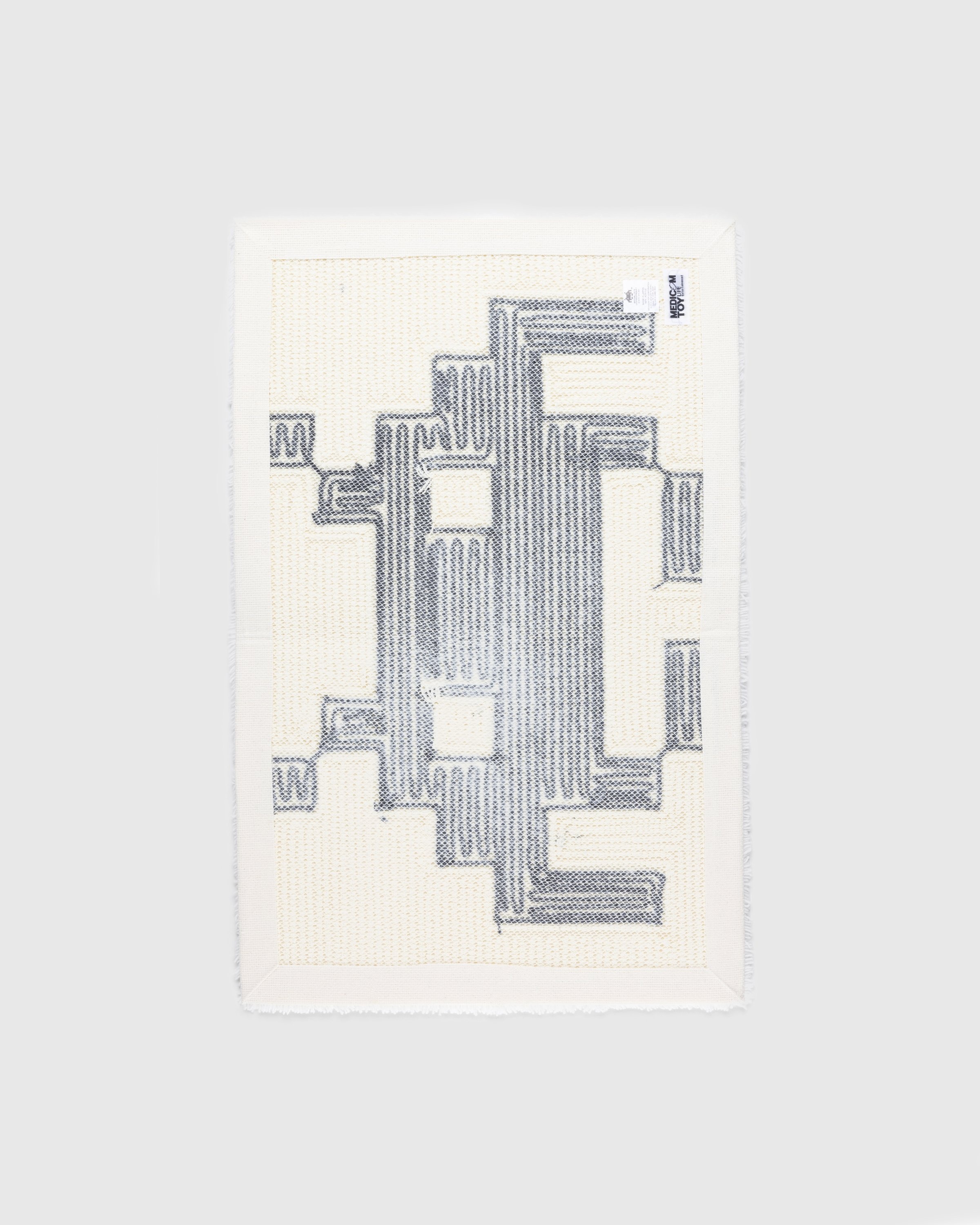Medicom – Space Invaders Rug 2 Multi - Deco - Multi - Image 2