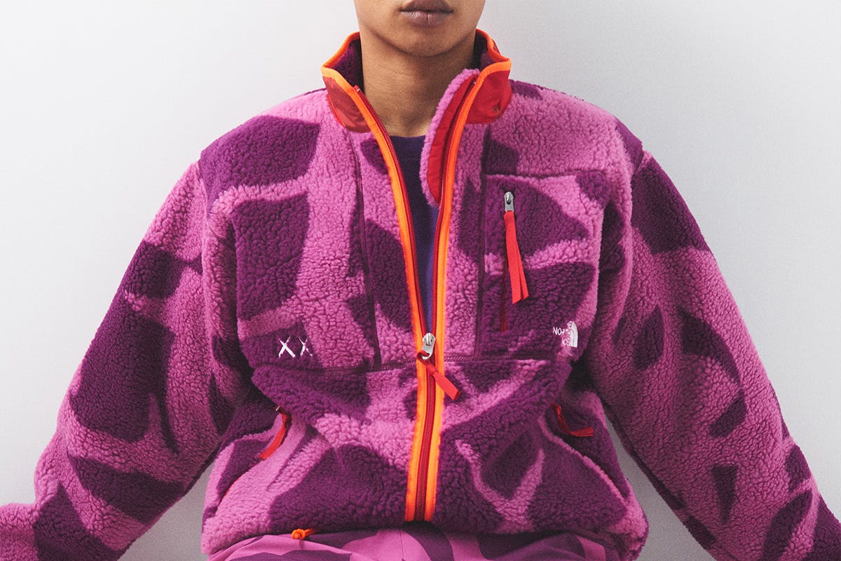 THE NORTH FACE KAWS フリースジャケット パープル-