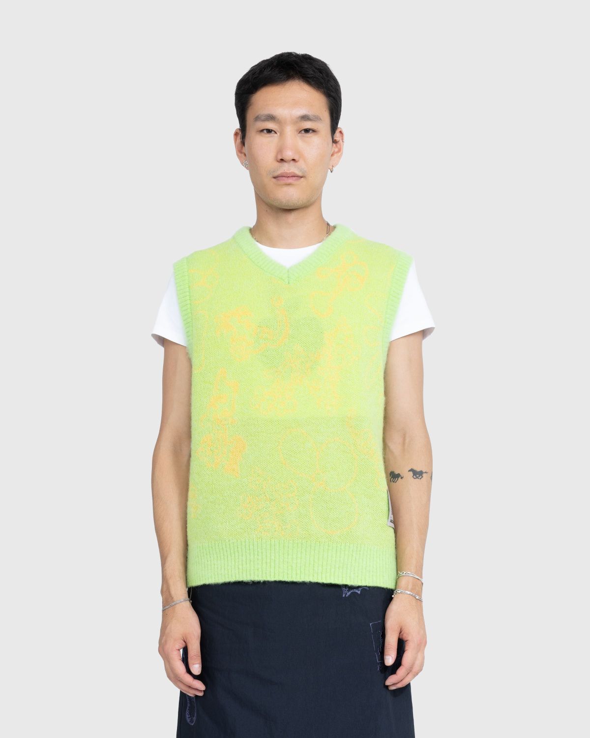 NTS x Highsnobiety – Alpaca Fuzzy Sweater Vest Green - Knitwear - Green - Image 3