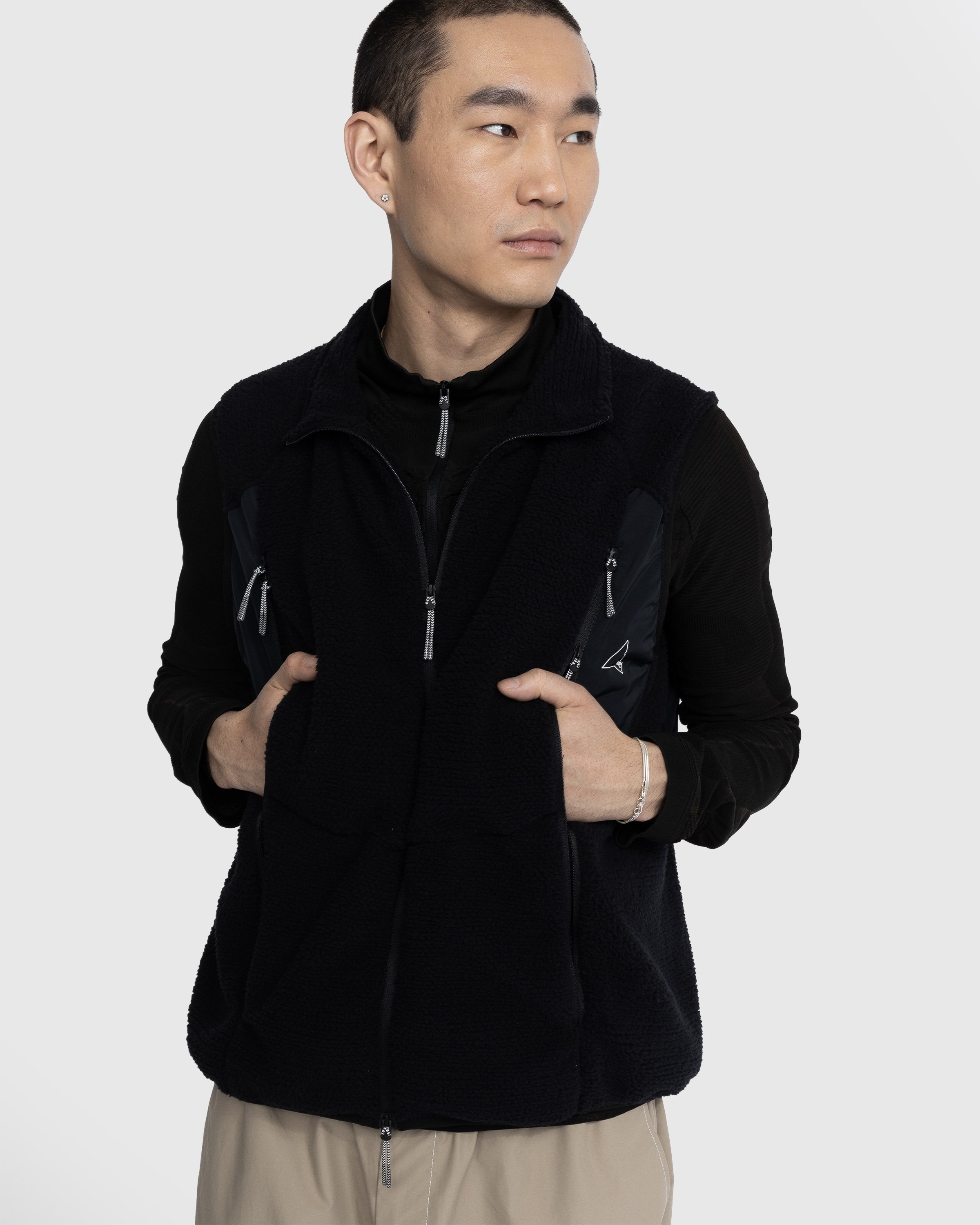 Black polar fleece jacket online