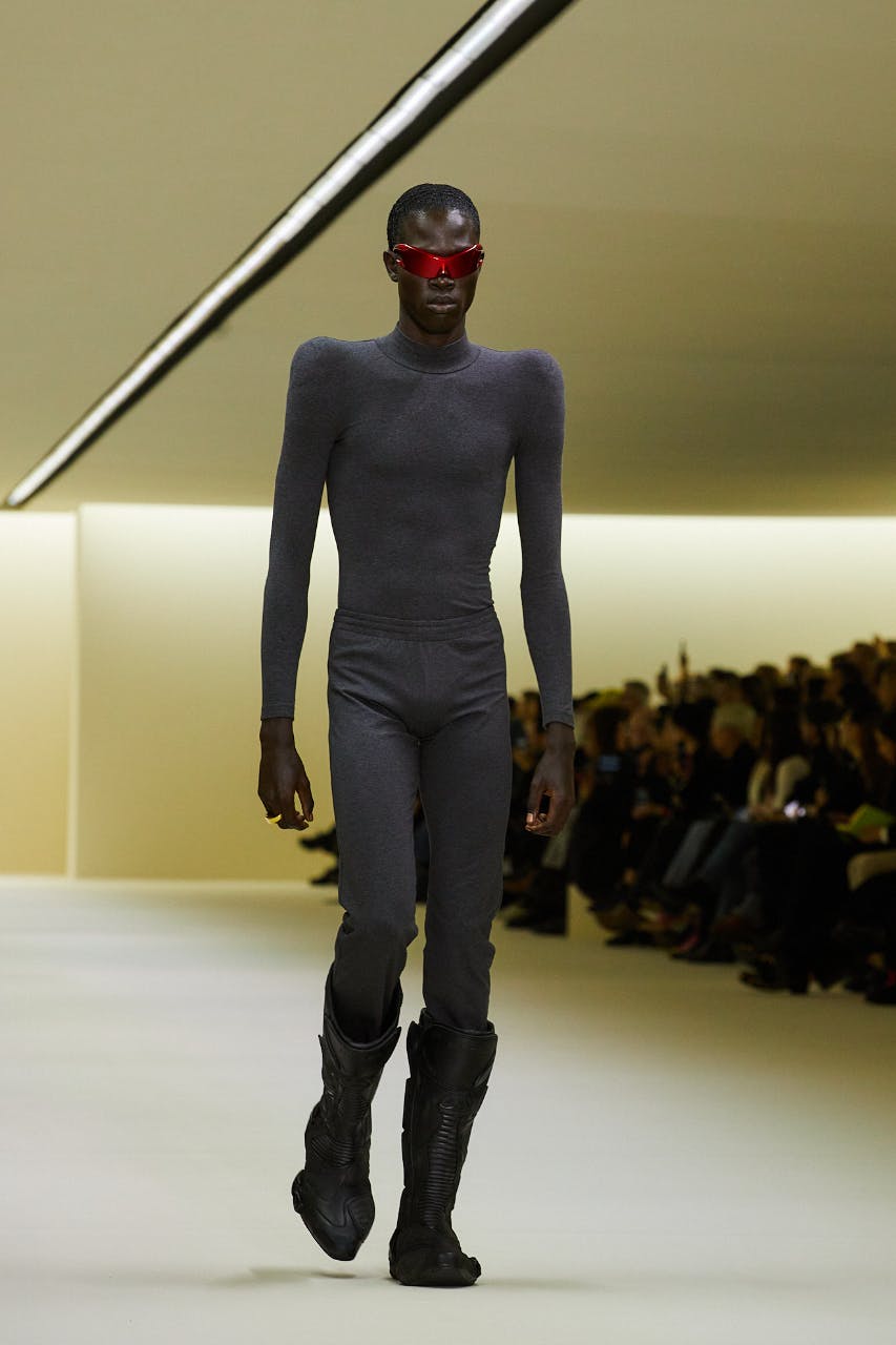 balenciaga-motocross-boots-003