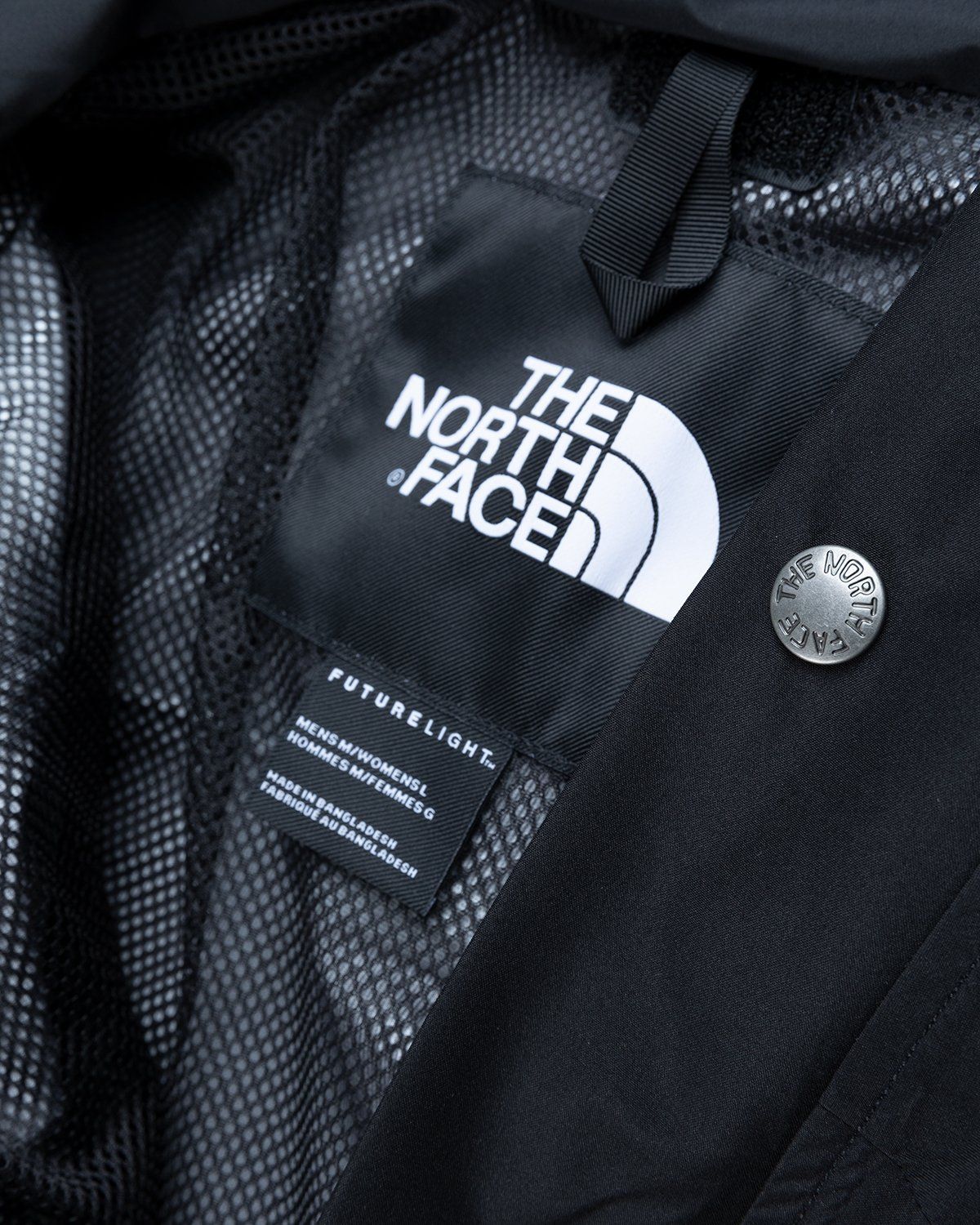 The North Face – 1994 Retro Mountain Light Jacket Black - Outerwear - Black - Image 4