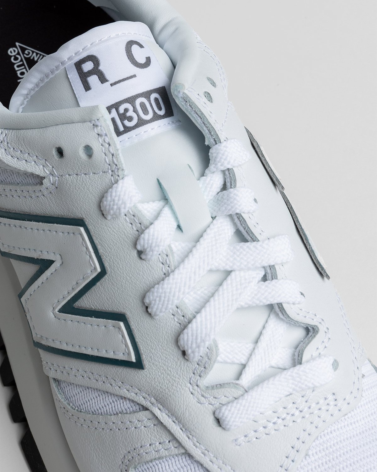 New balance hotsell 1300 femme discount
