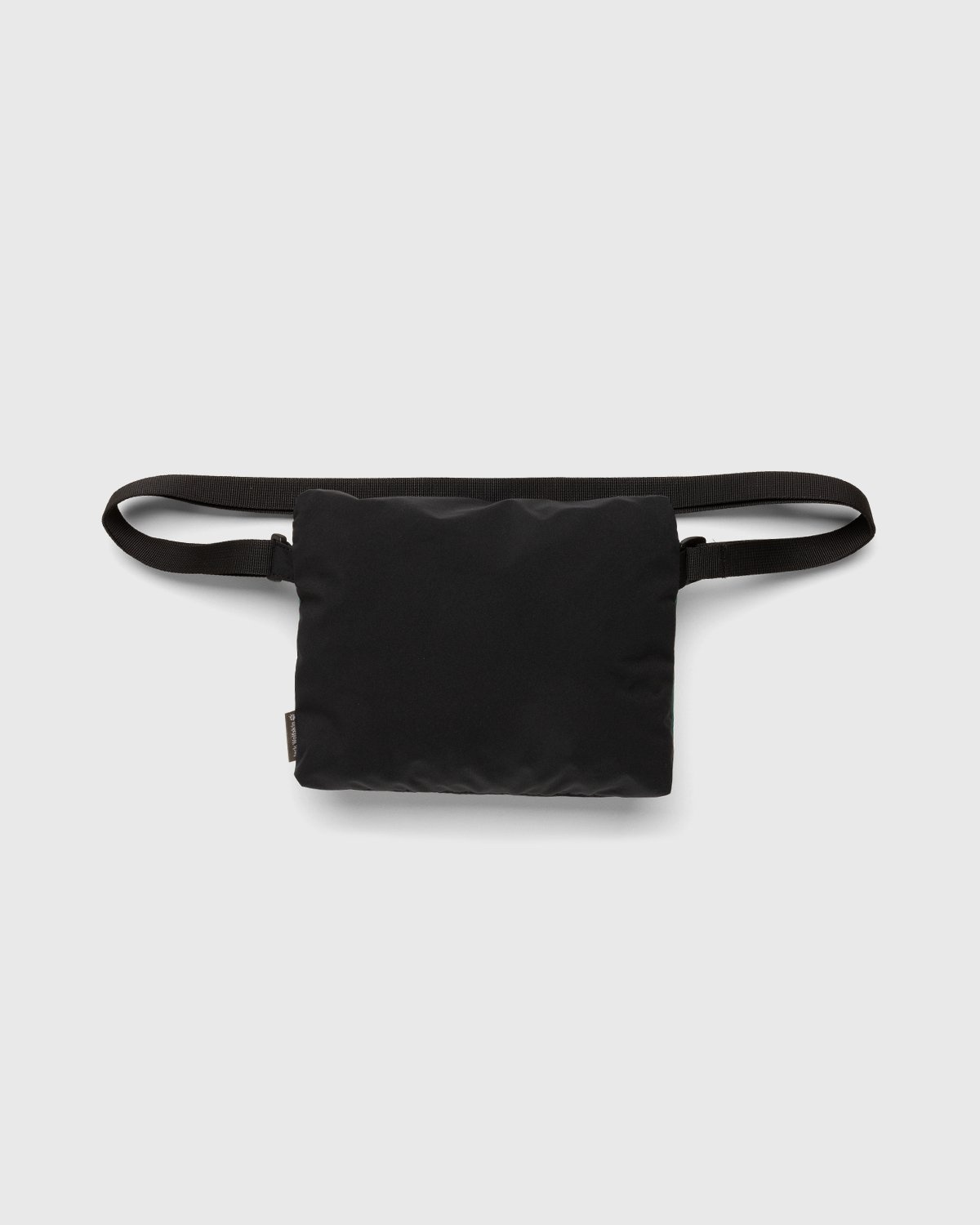 Jack Wolfskin x Highsnobiety – HS Sports Belt Bag Pine Tree - Bags - Green - Image 2