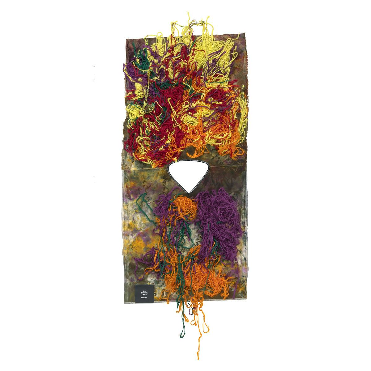 <em>UNIQUE (5324)</em>, 2020