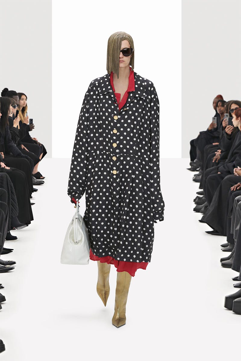balenciaga-spring-2022-20