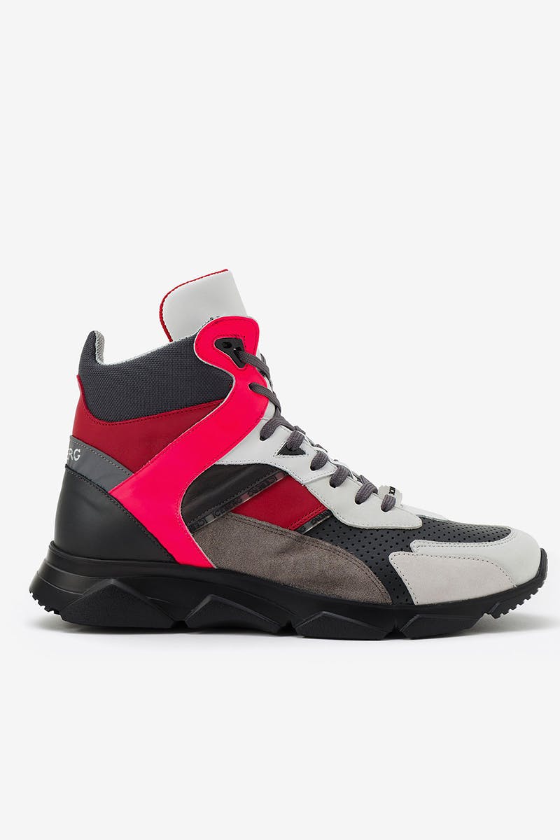 iceberg-sneaker-urban-trek-runner-punk-pop-culture-pre-fall-2019-5