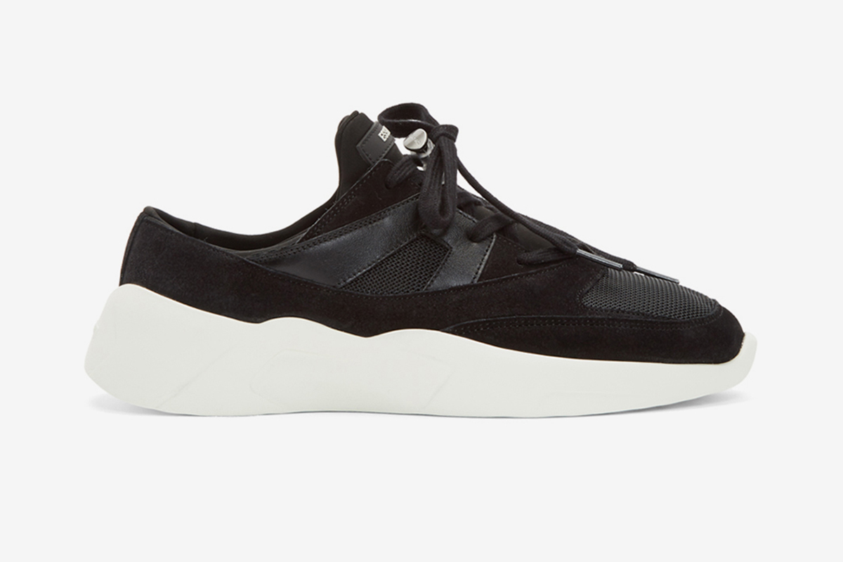 manuskript parallel Mountaineer Fear of God ESSENTIALS Sneakers Are on Sale at SSENSE
