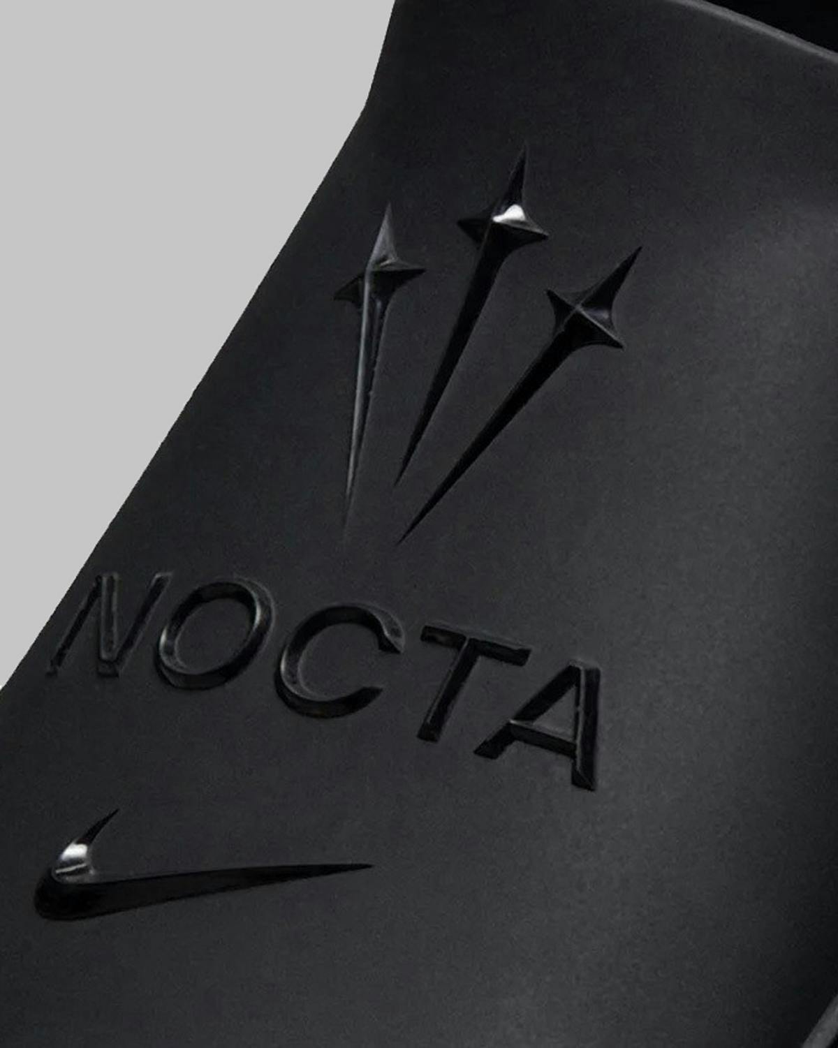 drake-nocta-nike-swim-fin-4