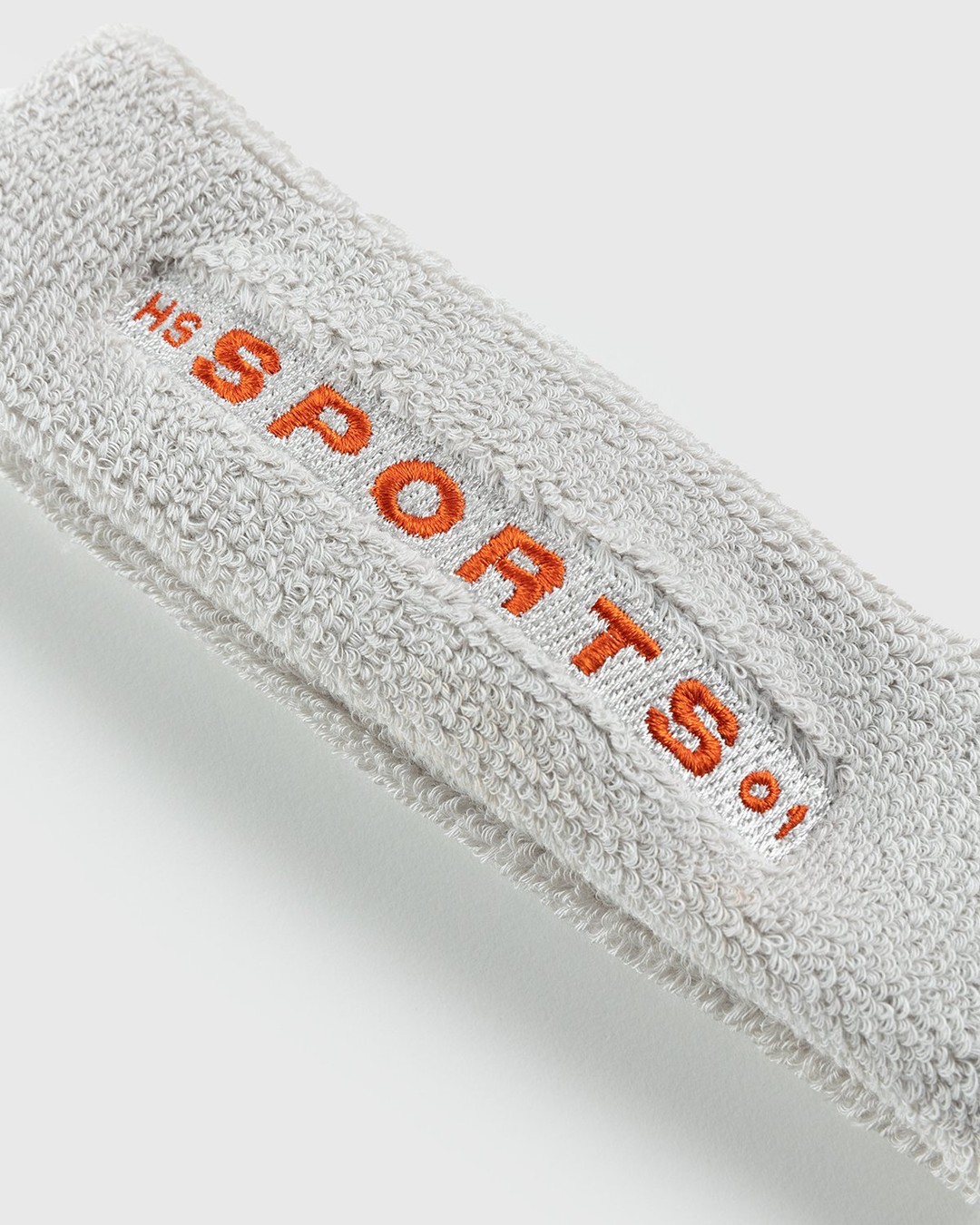 Highsnobiety – HS Sports Logo Headband and Wristbands Warm Grey - Lifestyle - Grey - Image 3