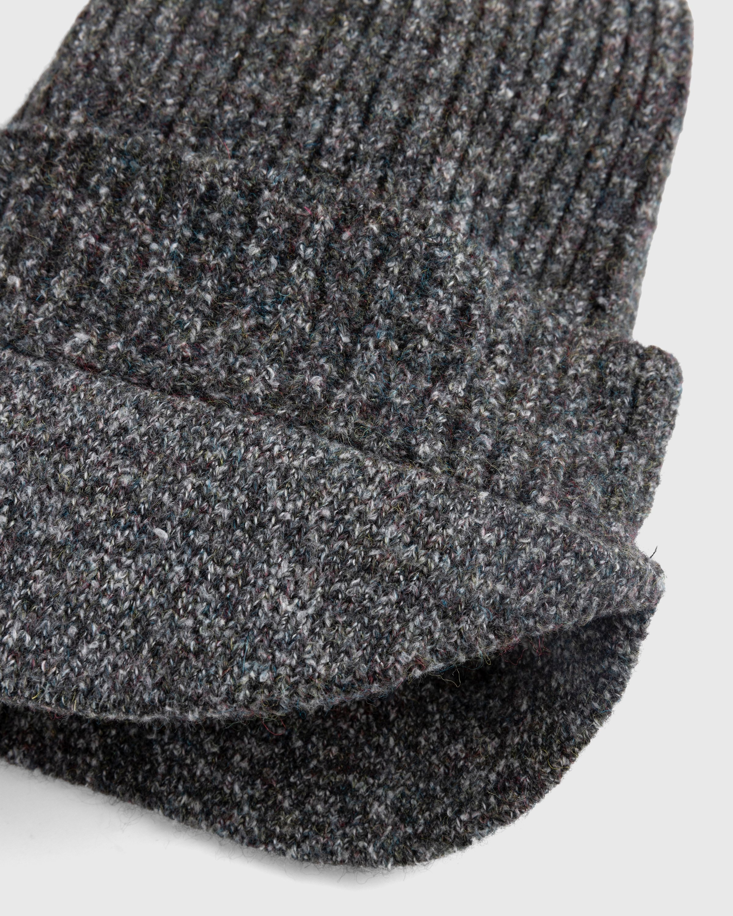 RANRA – Der Beanie Frosted Charcoal - Beanies - Grey - Image 3