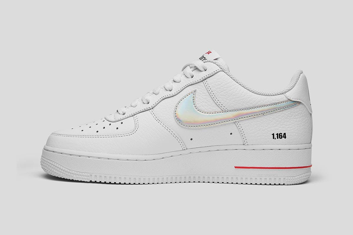 nike-air-force-1-tedx_0001_TedX_AF1_Detail_14