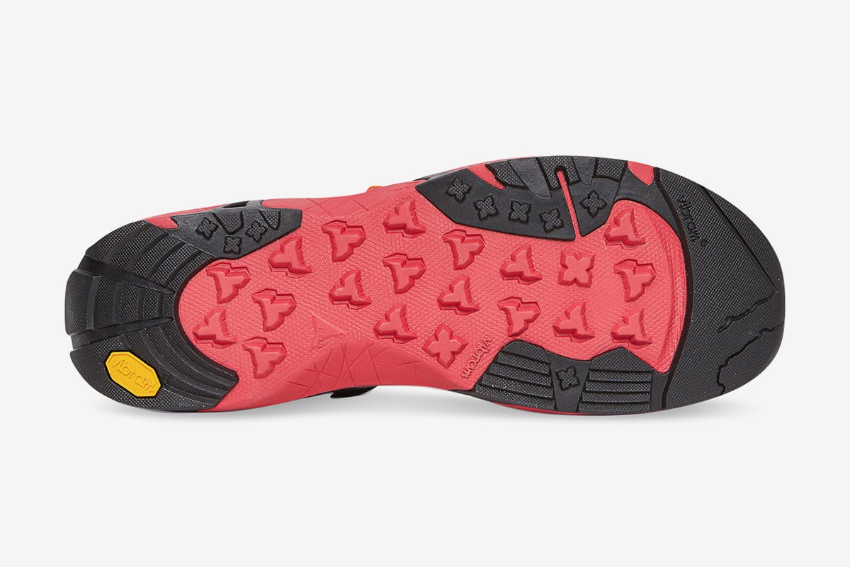 roa-gorak-ss21-release-date-price-17