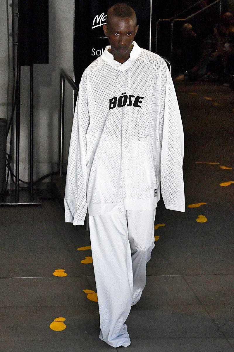 Vetements : Runway Paris Fashion Week Menswear Spring/Summer 2020 demna gvasalia ss19