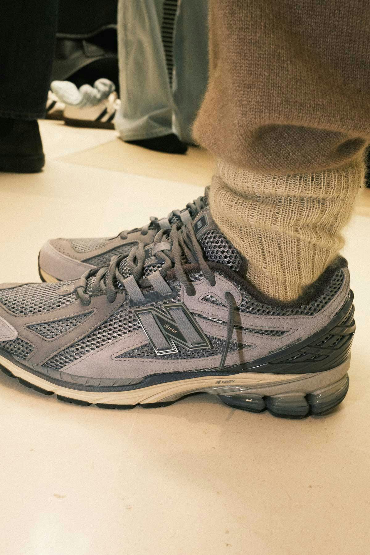 auralee-new-balance-1906-collab- (1)