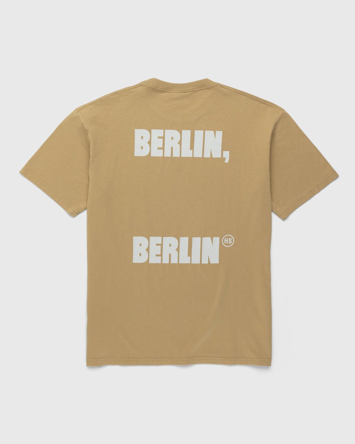 Highsnobiety – BERLIN, BERLIN 3 T-Shirt Military Green - Tops - Beige - Image 1