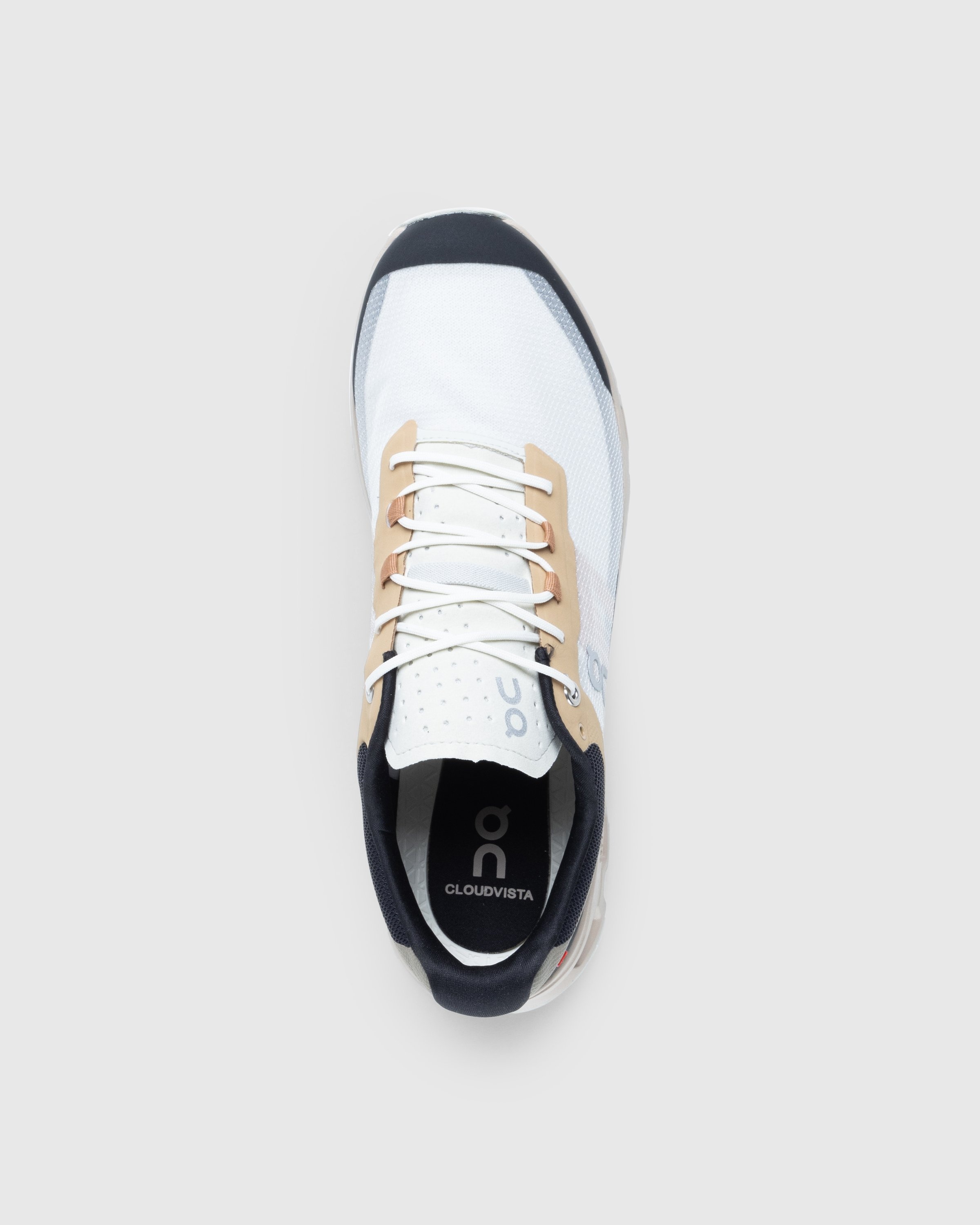 On – Cloudvista Sand Dune - Sneakers - Beige - Image 5
