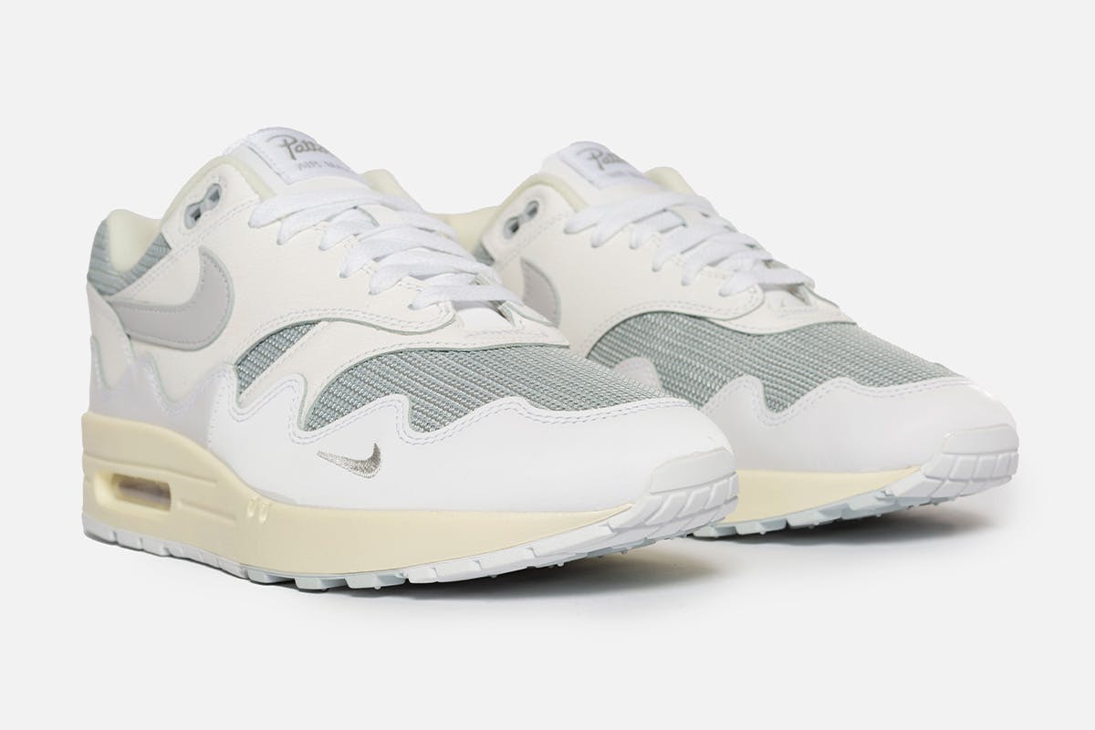 patta-nike-air-max-1-pure-platinum-11