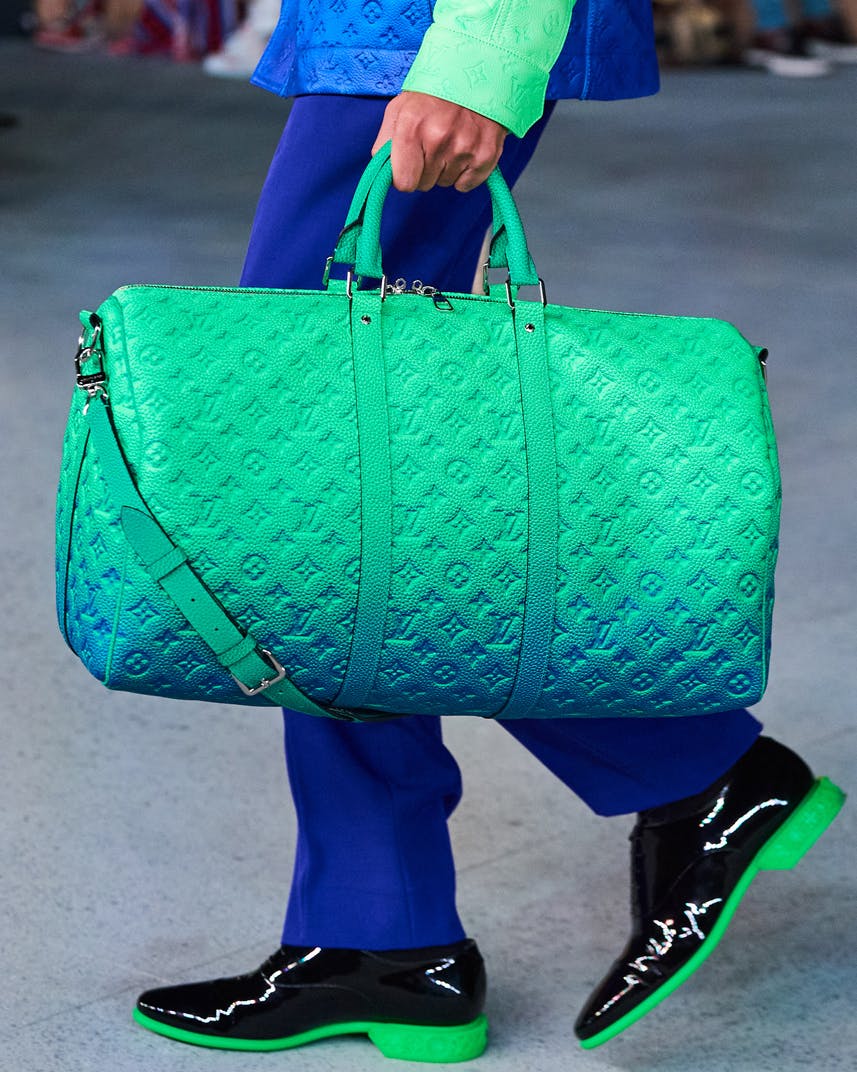 virgil-abloh-louis-vuitton-ss22-collection-details-nike (32)