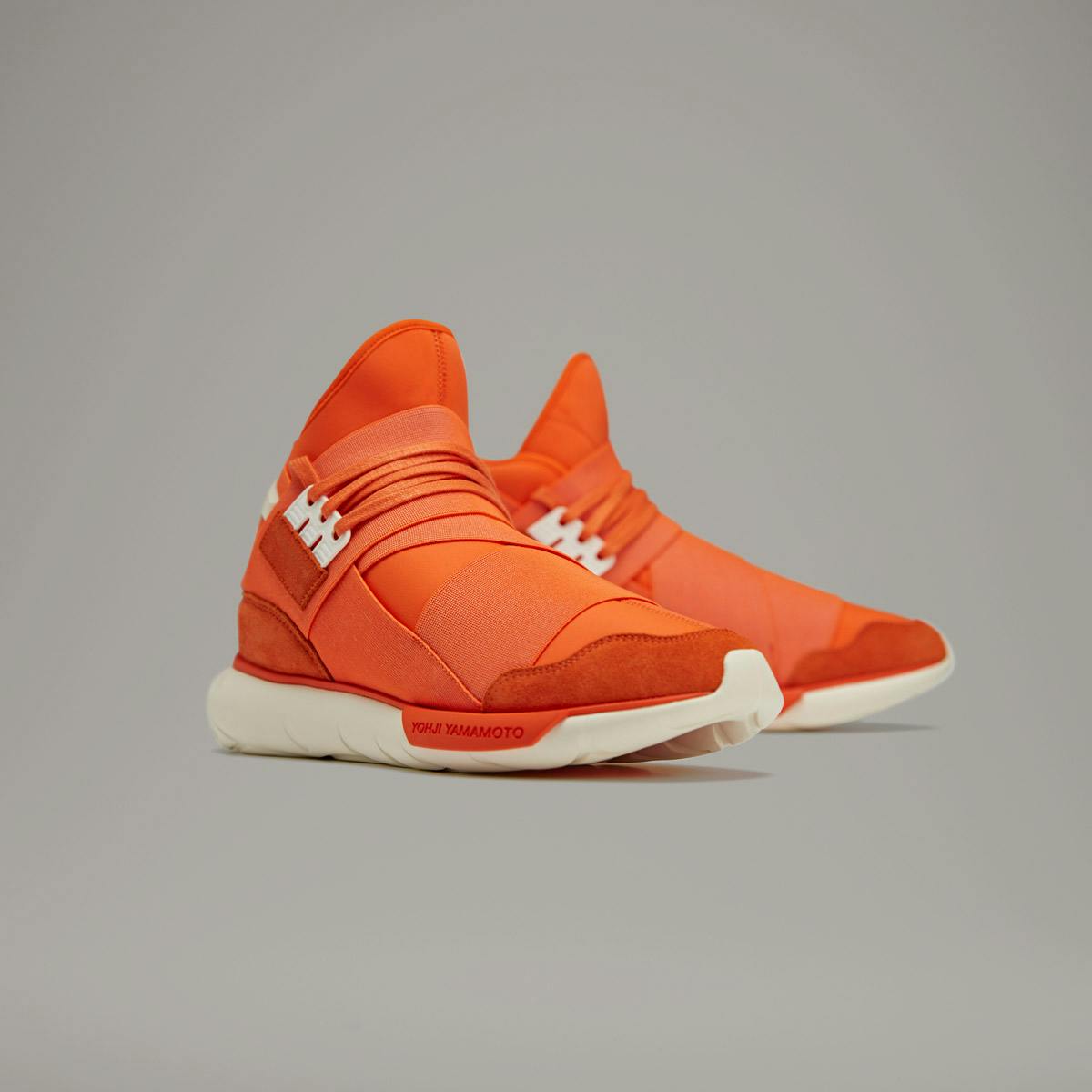 y-3-20th-anniversary-fw22-02