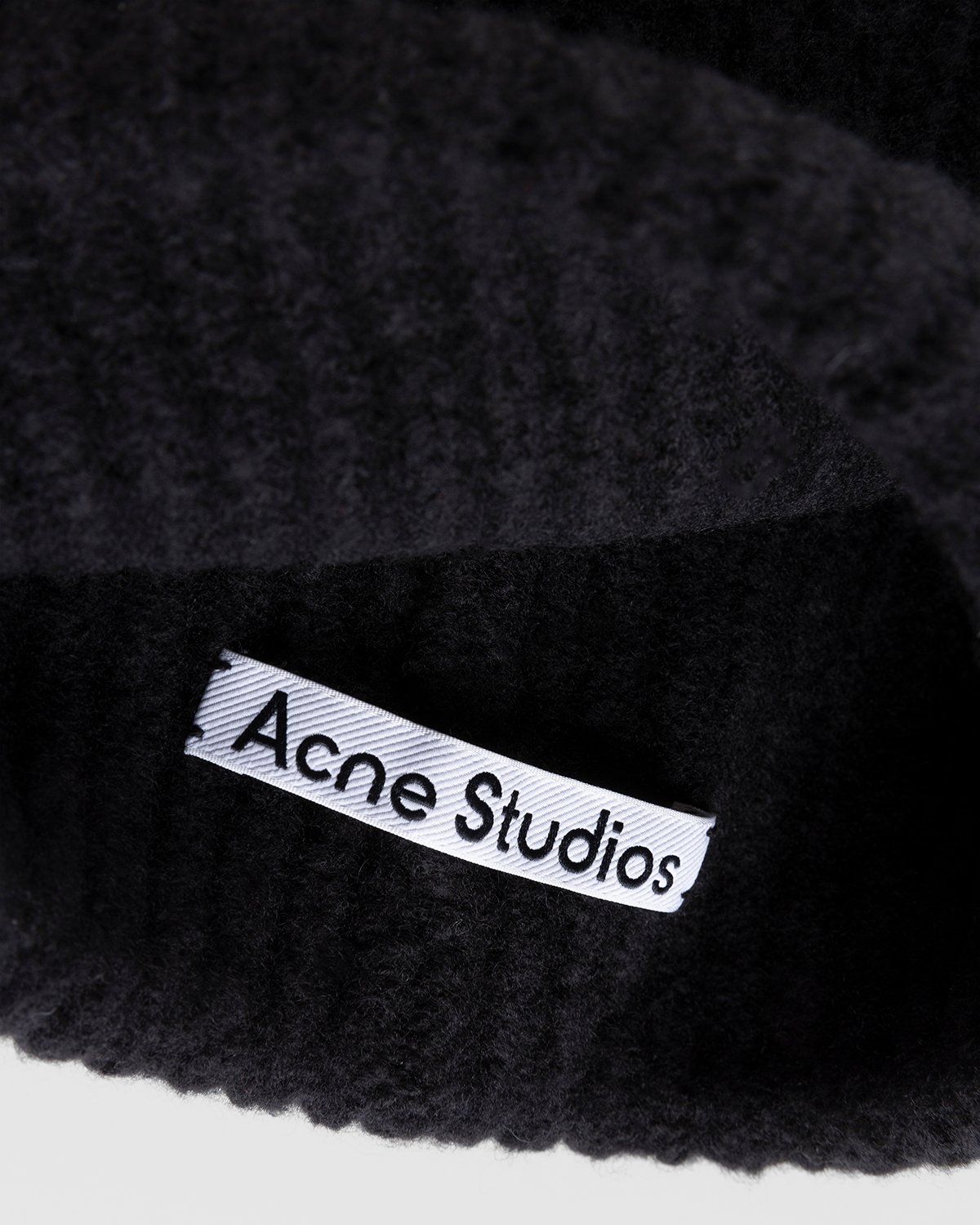 Acne Studios – Ribbed Wool Beanie Black - Image 3