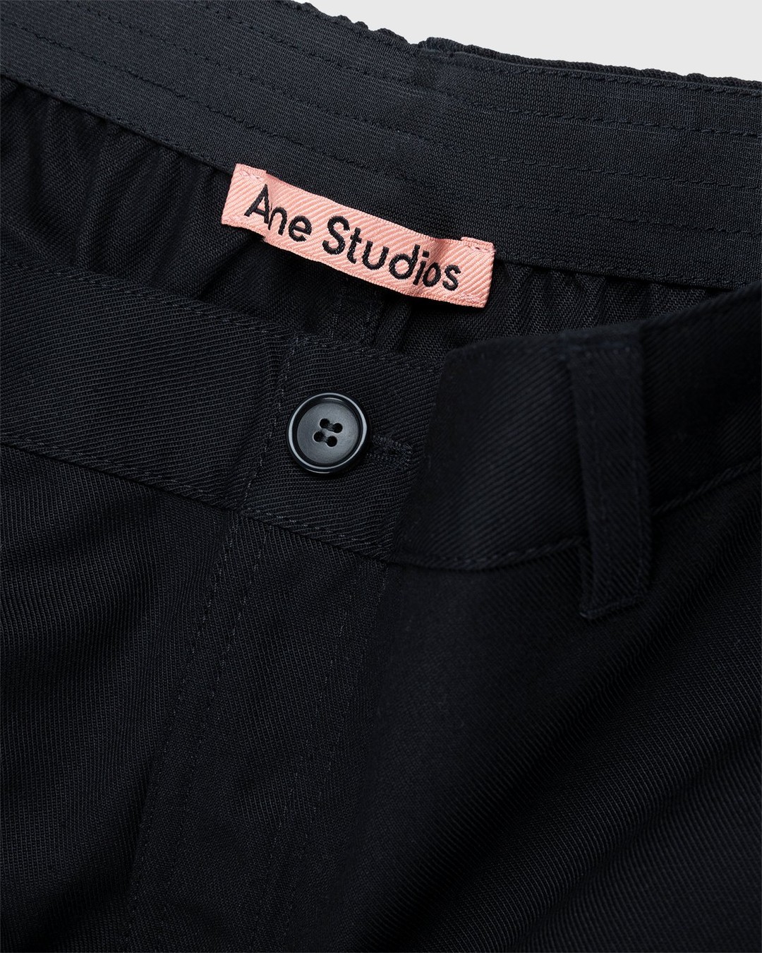 Acne Studios – Ringa Cotton Mix Twill Shorts Black - Shorts - Black - Image 5