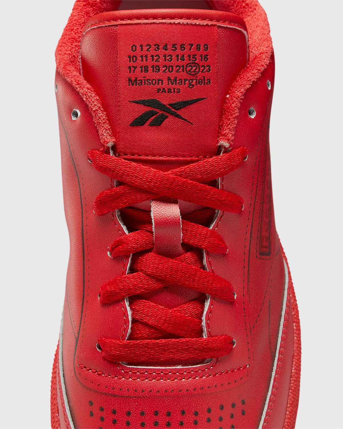 Maison Margiela x Reebok – Club C Trompe L’Oeil Red - Sneakers - Red - Image 6