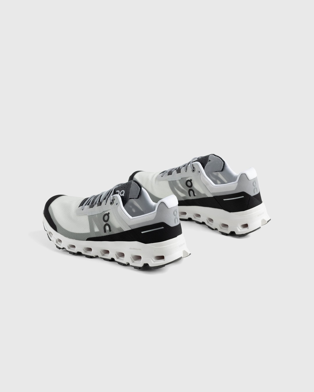 On – Cloudvista Glacier/Black - Sneakers - Grey - Image 4
