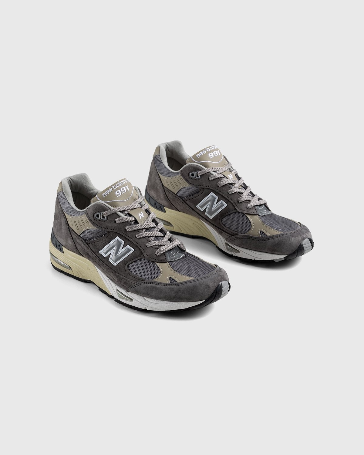 New Balance – M991UKF Grey/White - Sneakers - Grey - Image 3