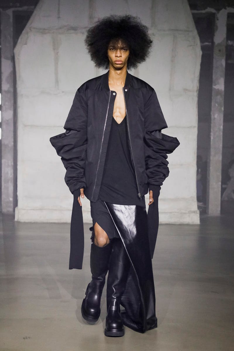 Rick Owens Fall/Winter 2022 Collection: Lightbulb Hats & Leather