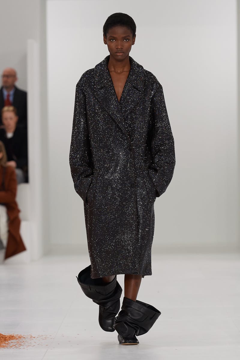 loewe-fall-winter-2023-womens-21