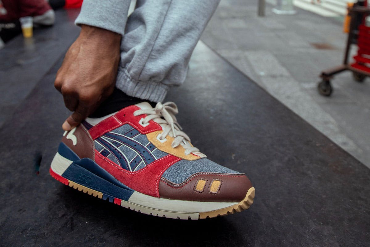 cheapest place to buy asics