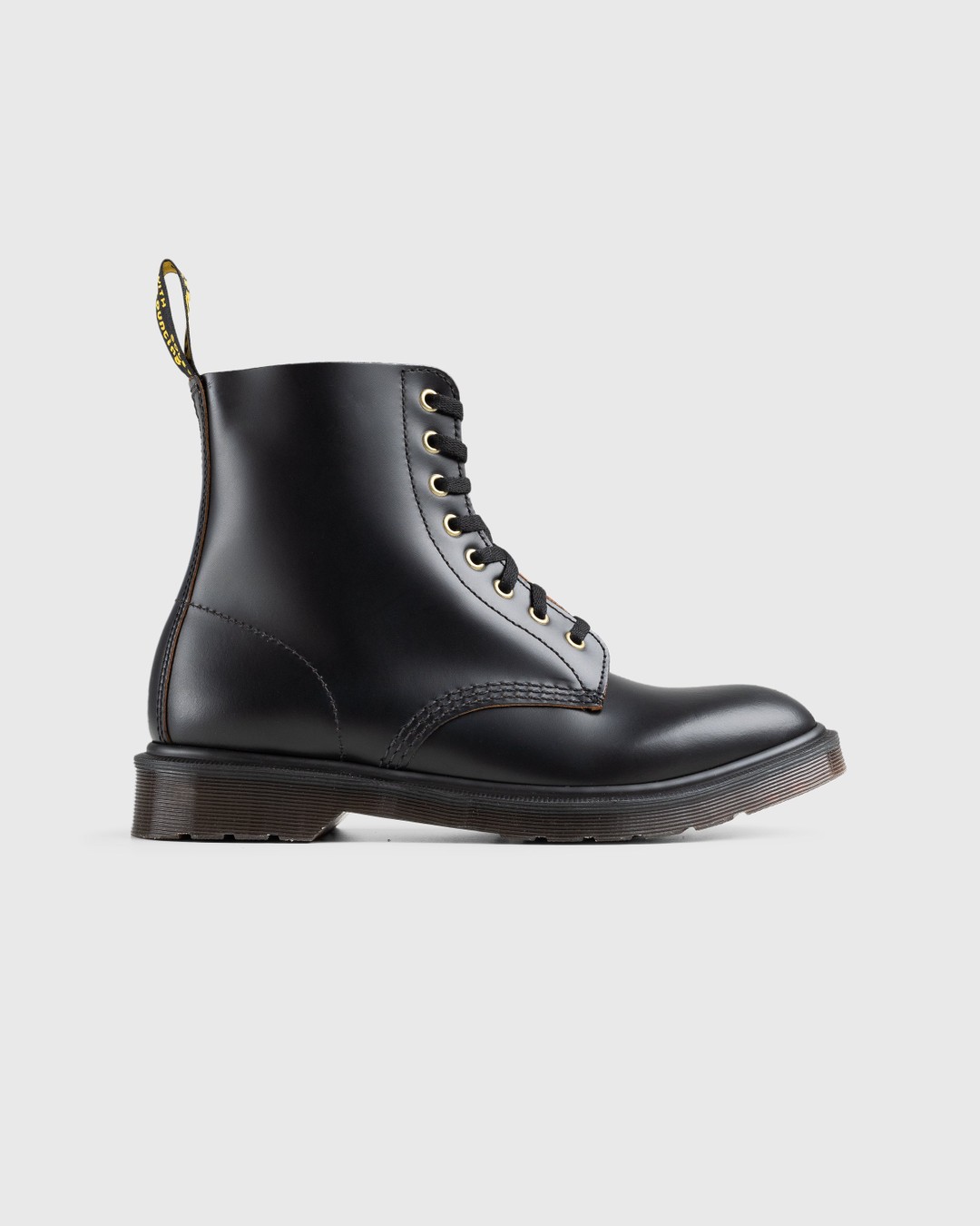 Leche Una herramienta central que juega un papel importante. compacto Dr. Martens – 1460 Vintage Smooth Black | Highsnobiety Shop