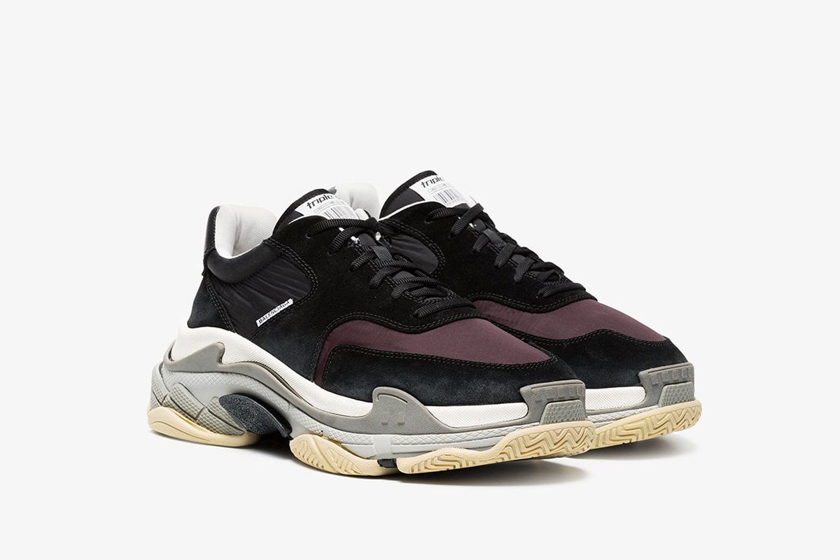 Balenciaga triple s best colorway online