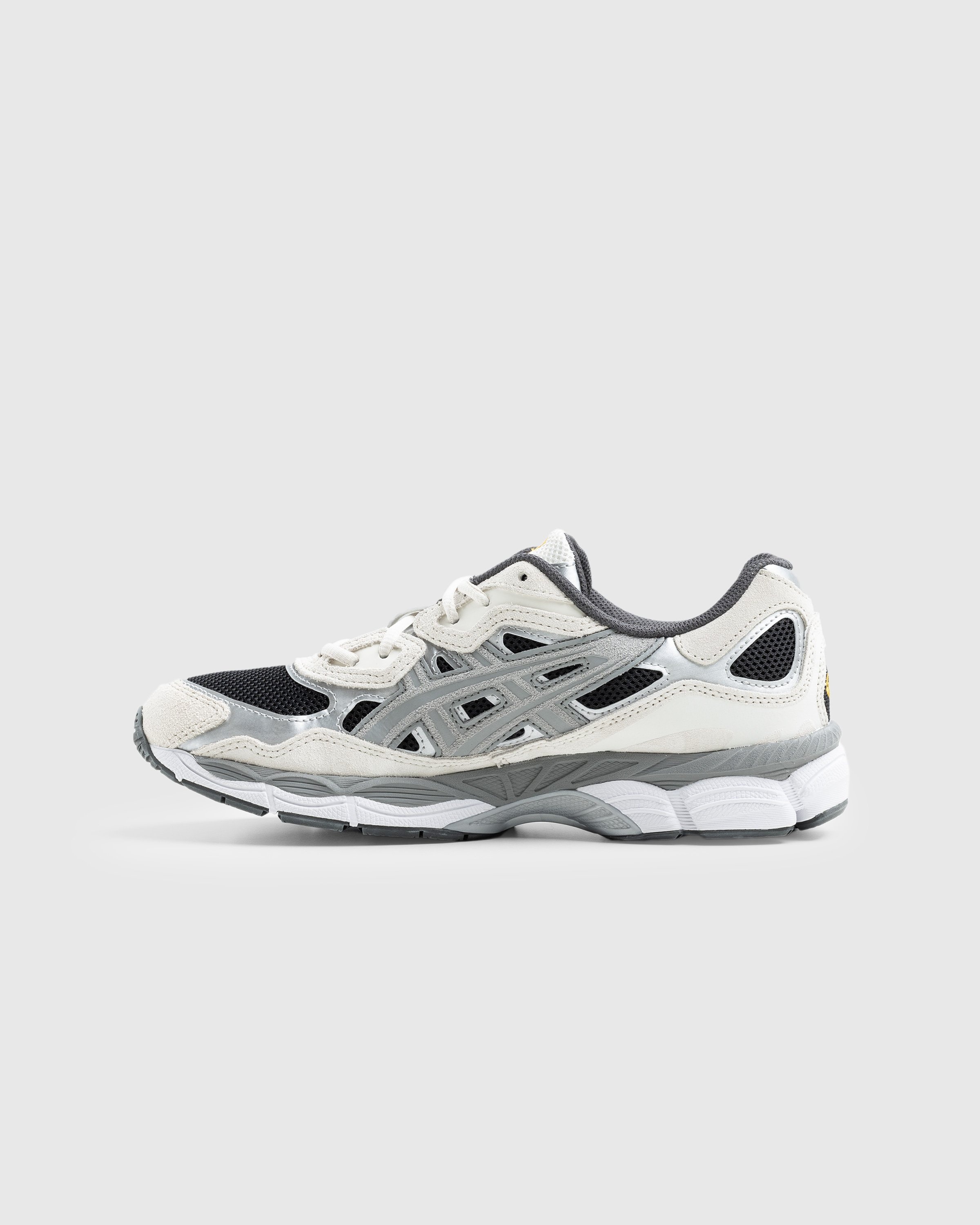 asics – GEL-NYC Black/Clay Grey - Sneakers - Grey - Image 2