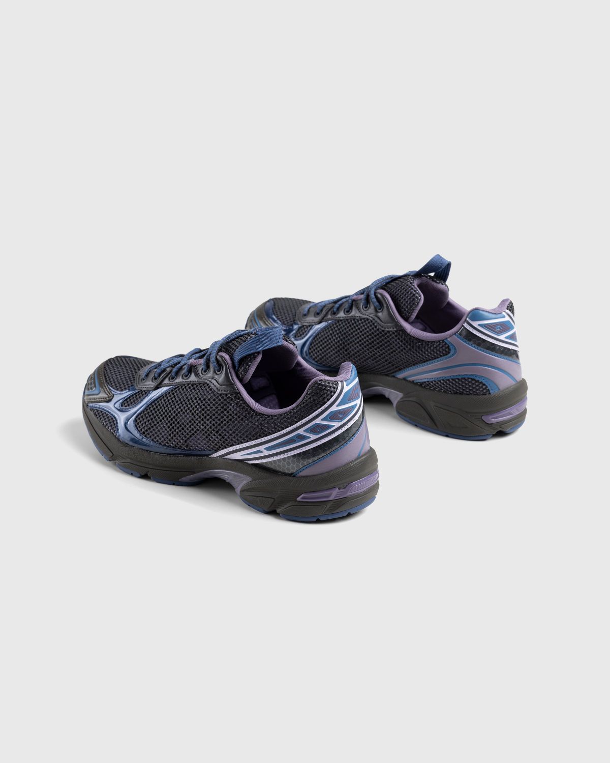 asics – UB4-S Gel-1130 Graphite Grey/Grand Shark - Low Top Sneakers - Black - Image 5