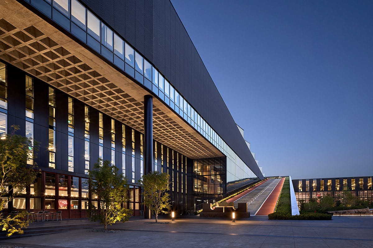 nike-lebron-james-innovation-center- (12)