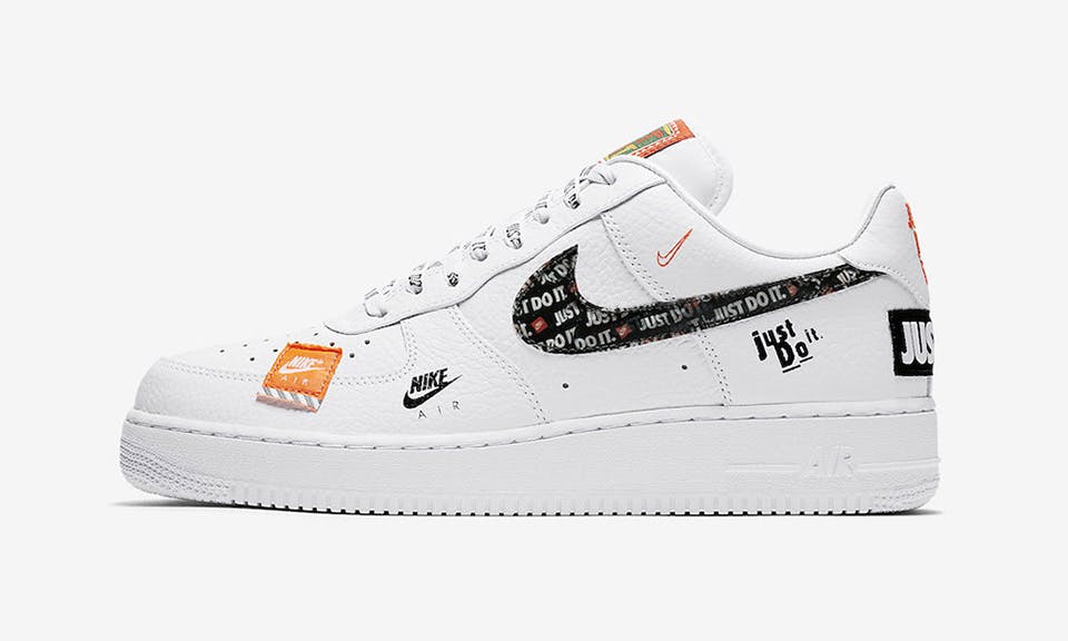 Generacion voluntario guapo Nike Air Force 1 "Just Do It": Release Date, Price, & More Info