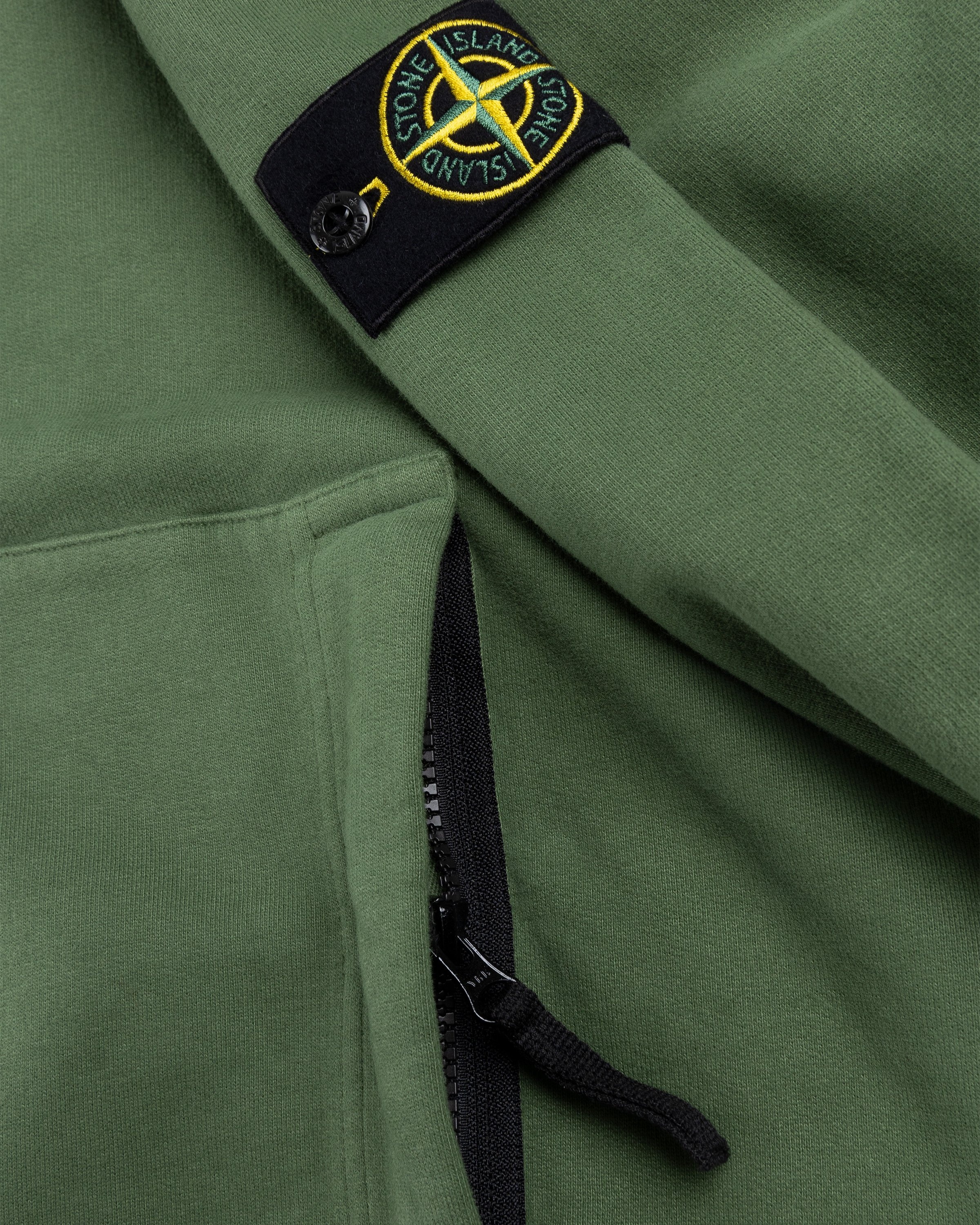 Stone island hoodie 2025 olive