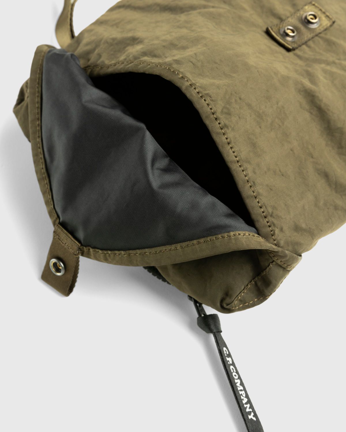 C.P. Company – Nylon B Shoulder Pack Green - Bags - Green - Image 3