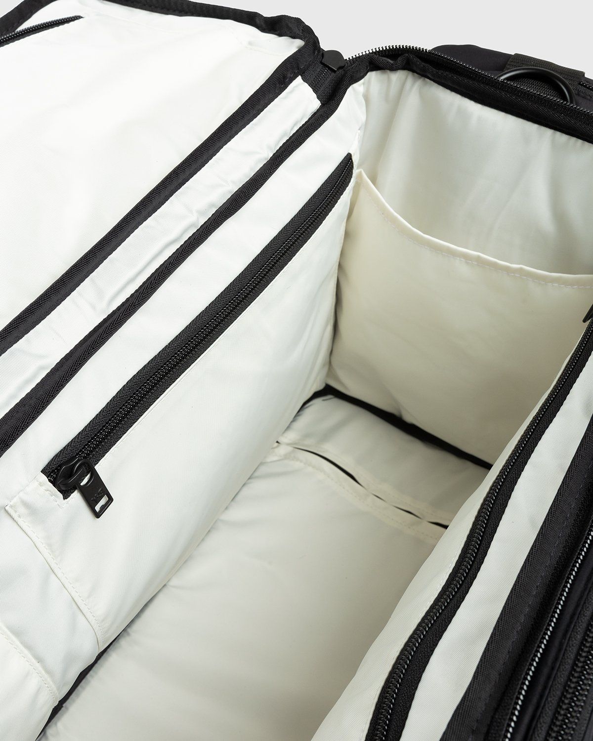 Y-3 – Mobile Archive Hold-All Duffle Bag Black - Bags - Black - Image 5
