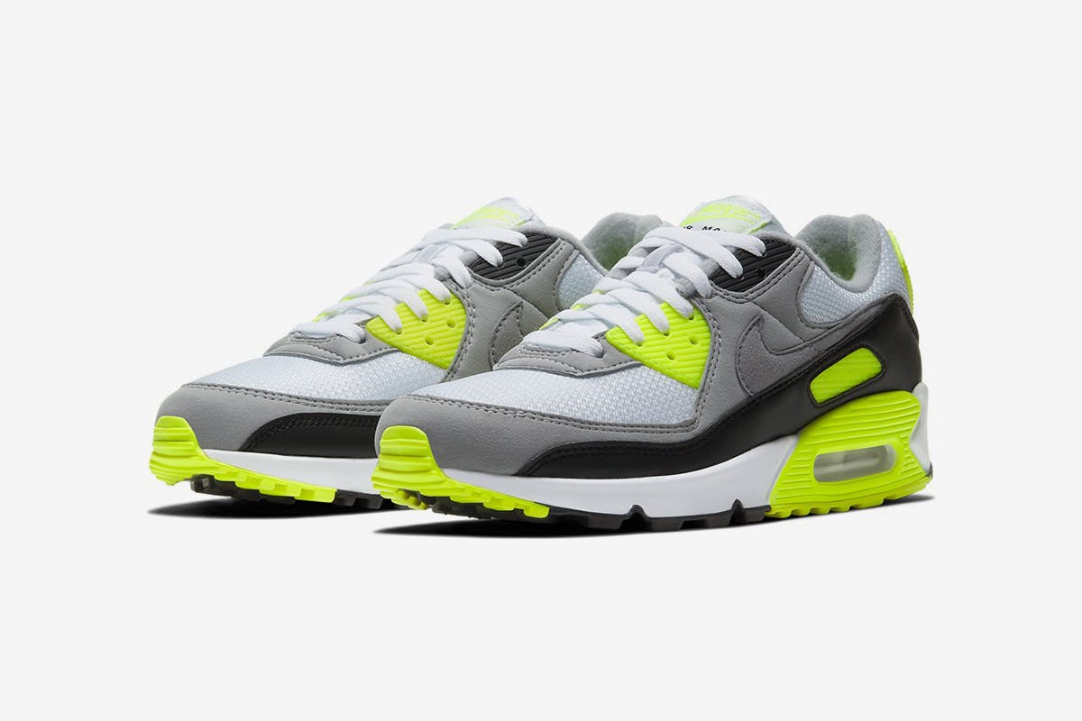 Continuamente Jadeo Forzado Nike Air Max 90 30th Anniversary Colorways: Release Info