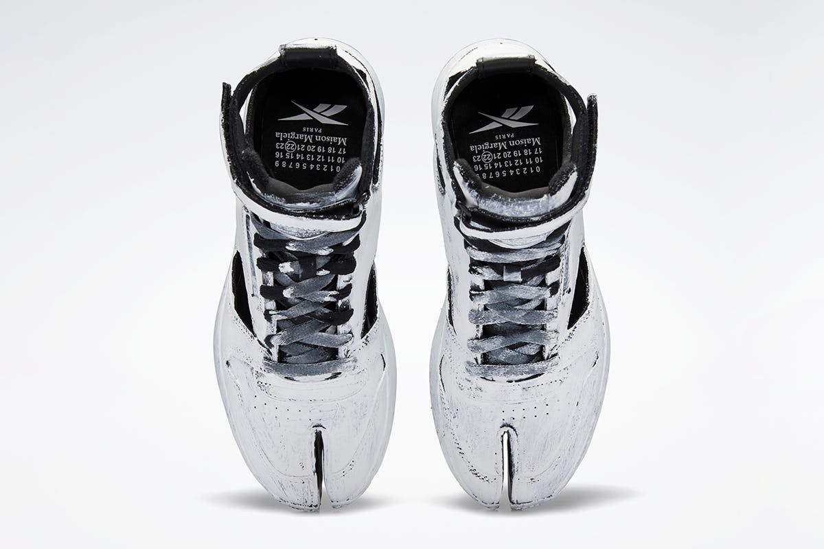 Maison Margiela Reebok Classic Leather Tabi High (3)