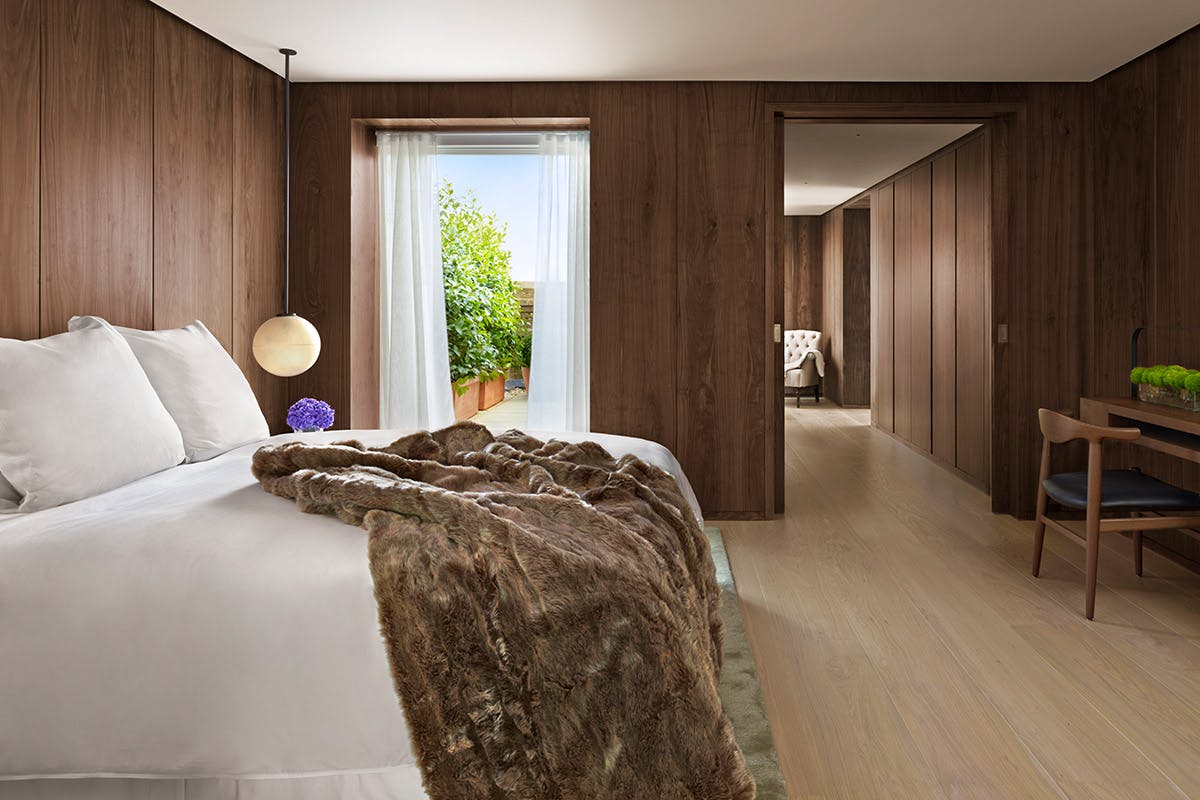 best hotels in london AMEX american express platinum
