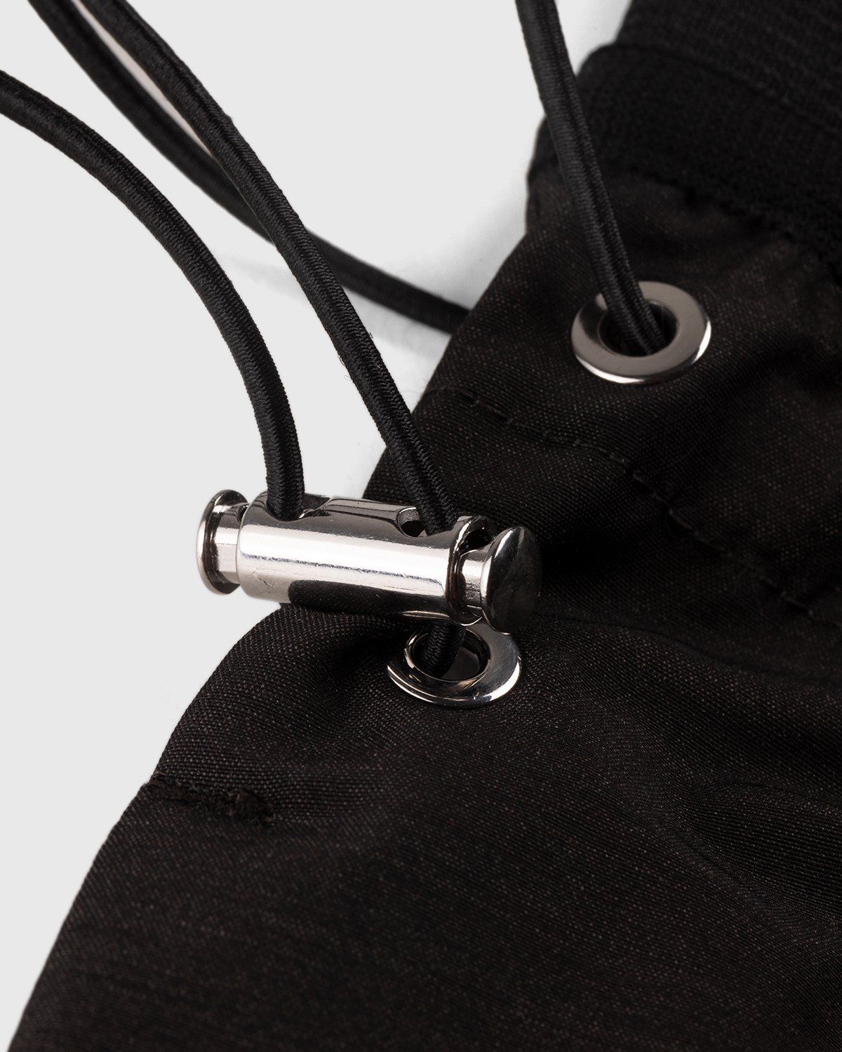 Arnar Mar Jonsson – Hraun Work Short Charcoal - Shorts - Brown - Image 3